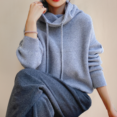 Warme dames hoodie met hoge kraag en eigentijdse uitstraling