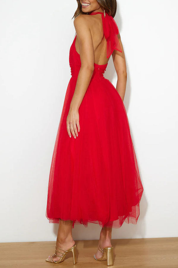 Halter maxi-jurk met geplooide details voor een stijlvolle uitstraling
