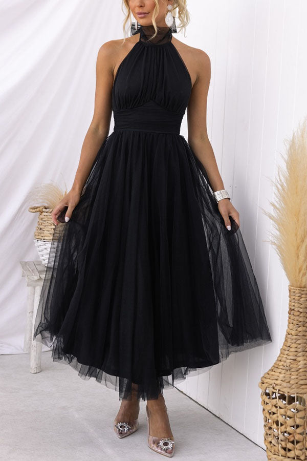 Halter maxi-jurk met geplooide details voor een stijlvolle uitstraling