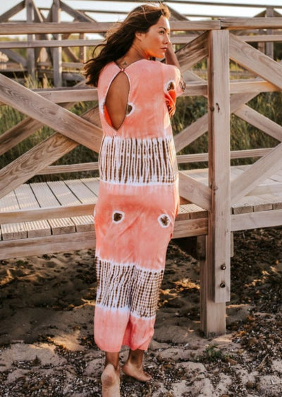 Lange strandtuniek met print en losvallend model voor zomerse dagen