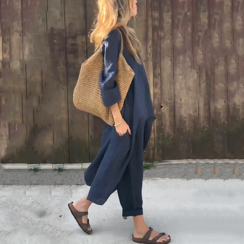 Tweedelige dames set met lange top en broek met asymmetrische zoom