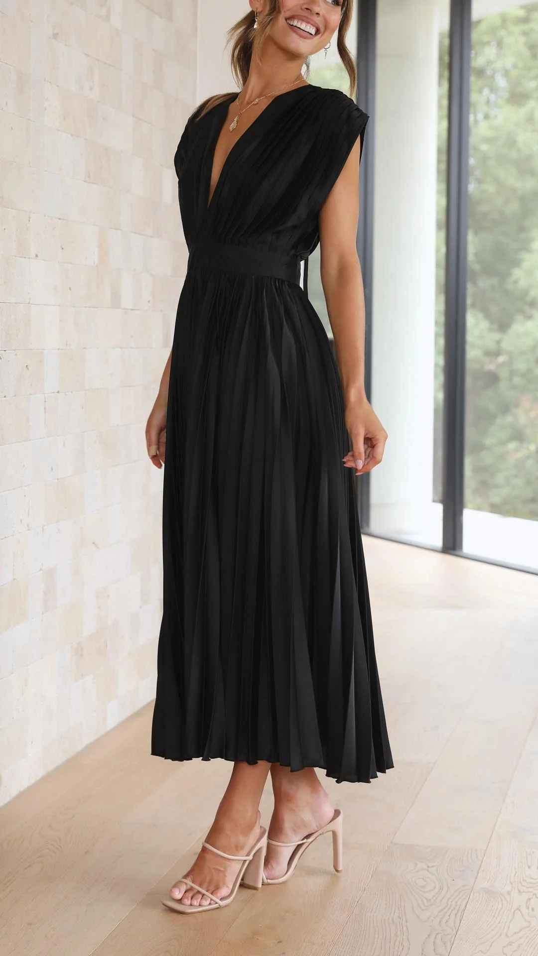 Elegante geplooide midi jurk voor feestelijke momenten