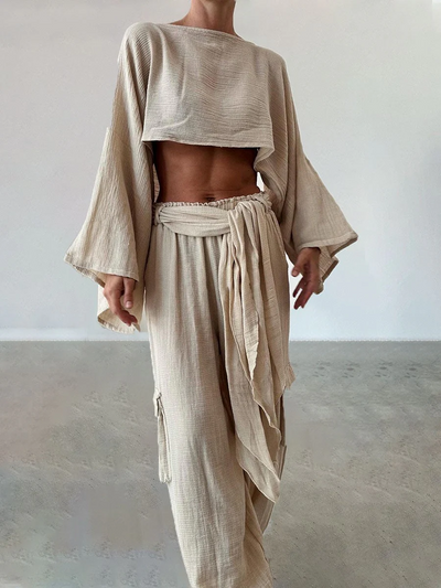 Trendy dames set met cropped top met wijde mouwen en broek stijlvol