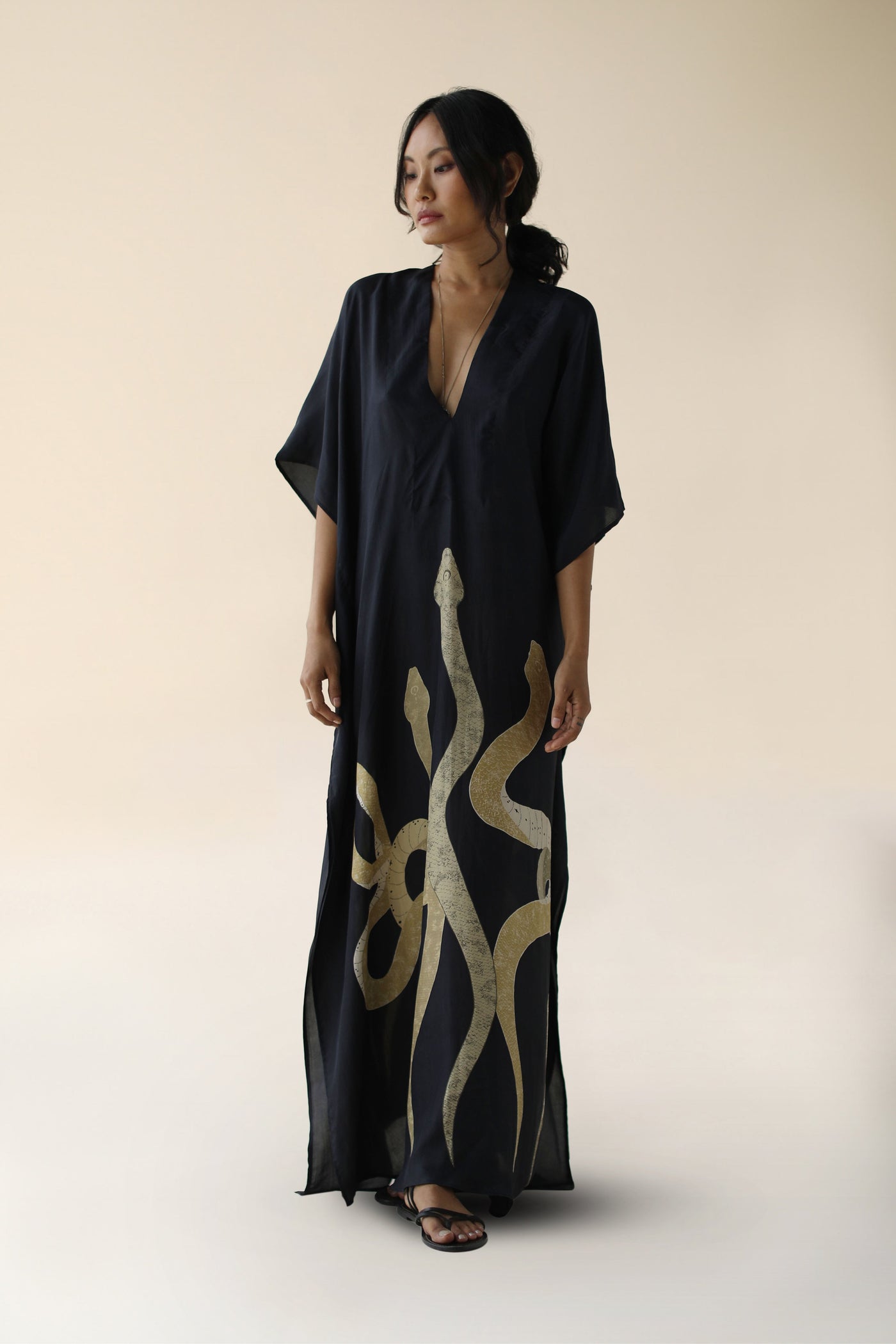 Lange kaftan met moderne elegante uitstraling
