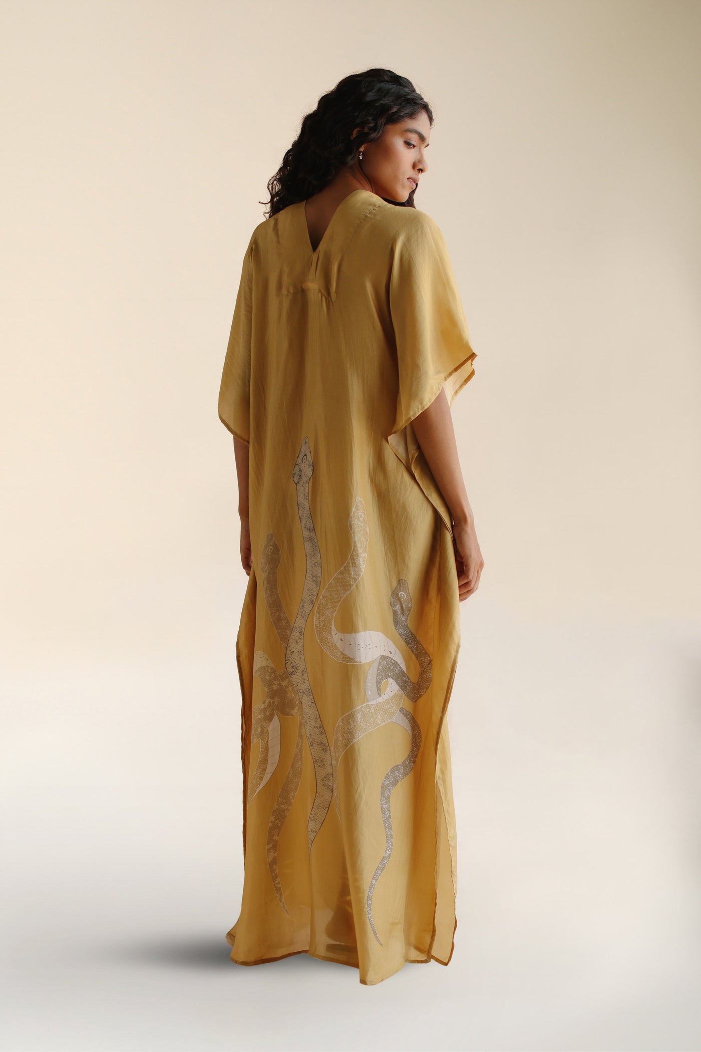 Lange kaftan met moderne elegante uitstraling