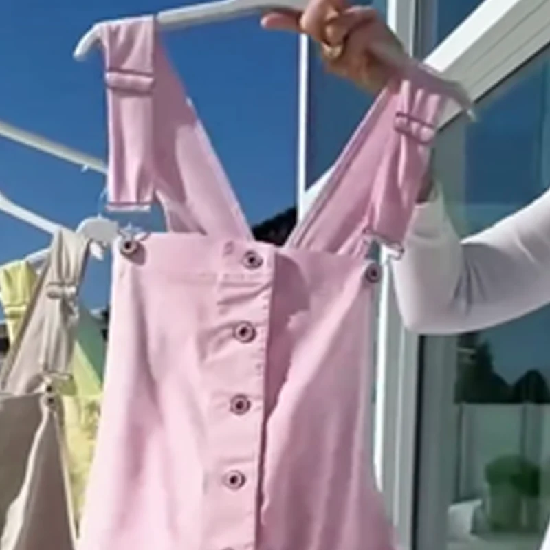 Vrouwelijke casual jumpsuit met rechte pijpen en smalle bandjes voor dagelijks gebruik